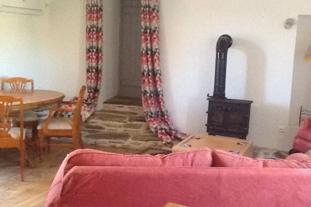הוילה Laniscat Les Ecuries Is A Modern Renovated Barn מראה חיצוני תמונה